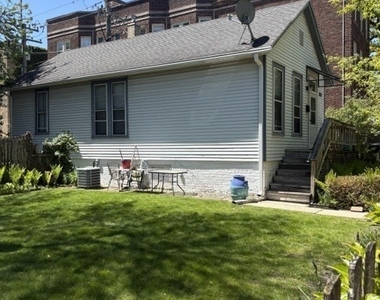 810 Simpson Street - Photo Thumbnail 3