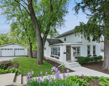 634 E 5th Avenue - Photo Thumbnail 4