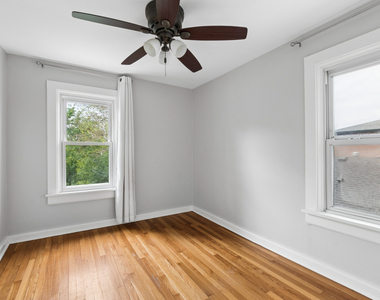 634 E 5th Avenue - Photo Thumbnail 11