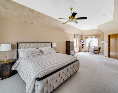15538 Royal Glen Court - Photo Thumbnail 7