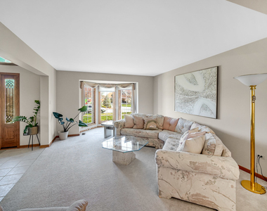 15538 Royal Glen Court - Photo Thumbnail 4