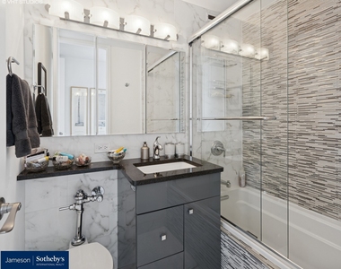 330 W Diversey Parkway - Photo Thumbnail 14