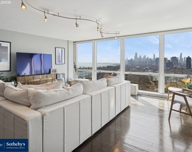330 W Diversey Parkway - Photo Thumbnail 6