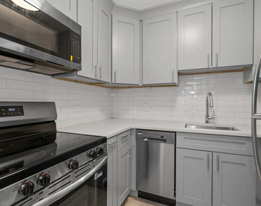 440 N Wabash Avenue - Photo Thumbnail 4
