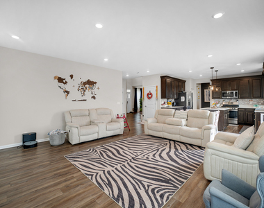 2022 Ingemunson Lane - Photo Thumbnail 8
