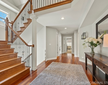 219 N Fremont Street - Photo Thumbnail 14