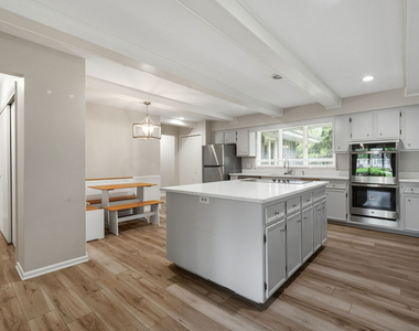 27 Sheffield Lane - Photo Thumbnail 10