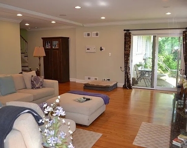1835 Silverwillow Drive - Photo Thumbnail 10