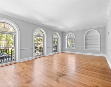 1414 Dobson Street - Photo Thumbnail 5