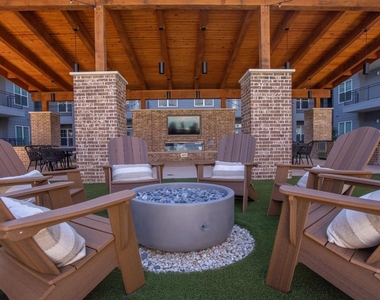 11111 Nexus Avenue - Photo Thumbnail 21