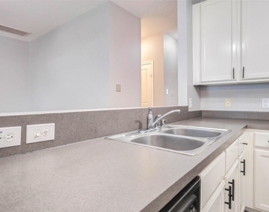 14522 Durham Chase Lane - Photo Thumbnail 14