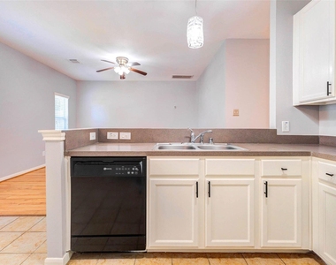 14522 Durham Chase Lane - Photo Thumbnail 13