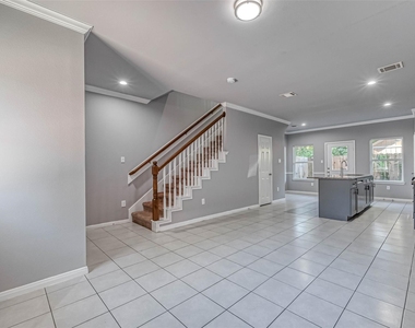 7903 Moon Beam Street - Photo Thumbnail 3