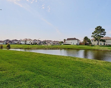 10903 Windfern Lakes Street - Photo Thumbnail 20