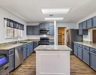 12158 Stoney Summit - Photo Thumbnail 8
