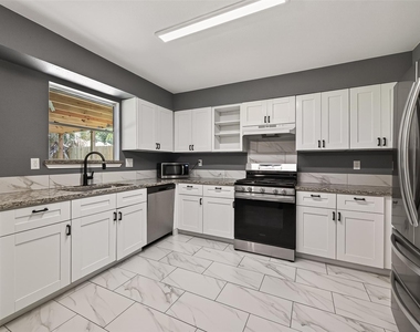 24006 Lone Elm Drive - Photo Thumbnail 6