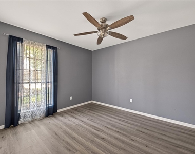 24006 Lone Elm Drive - Photo Thumbnail 12
