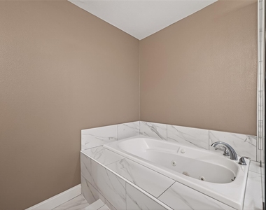 24006 Lone Elm Drive - Photo Thumbnail 18