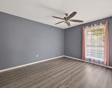 24006 Lone Elm Drive - Photo Thumbnail 10