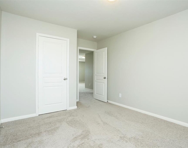 1123 Cloud Croft Lane - Photo Thumbnail 19