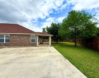 15906 Arapaho Bend Lane - Photo Thumbnail 16