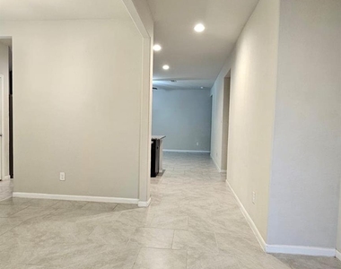 4339 Isaac Bay Drive - Photo Thumbnail 5