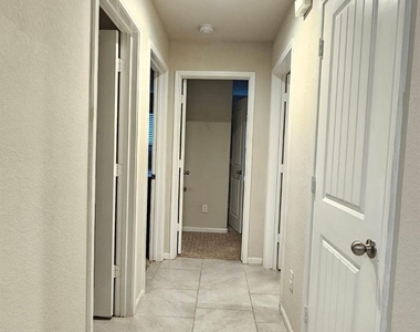 4339 Isaac Bay Drive - Photo Thumbnail 4