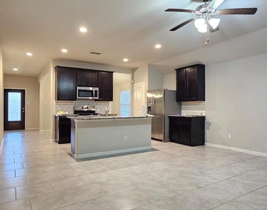 4339 Isaac Bay Drive - Photo Thumbnail 13