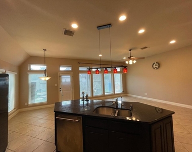 6706 Aqua Falls - Photo Thumbnail 21