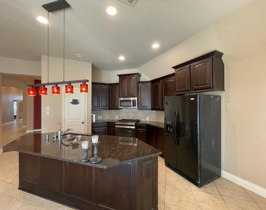 6706 Aqua Falls - Photo Thumbnail 19