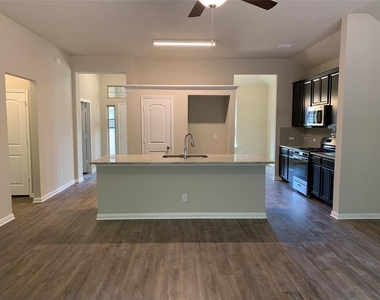 994 Arbor Crossing - Photo Thumbnail 8