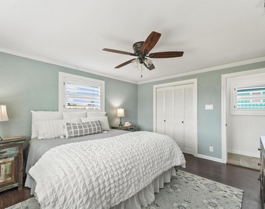 16634 Jamaica Beach Road - Photo Thumbnail 17