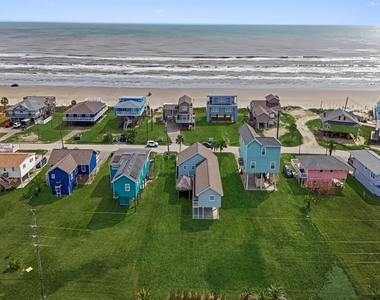 16634 Jamaica Beach Road - Photo Thumbnail 39