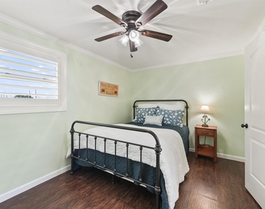 16634 Jamaica Beach Road - Photo Thumbnail 22