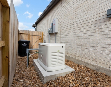 15834 Moran Meadow Street - Photo Thumbnail 23
