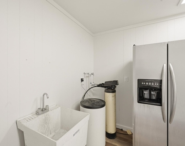 13835 Jarvis Road - Photo Thumbnail 36