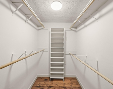 13835 Jarvis Road - Photo Thumbnail 20