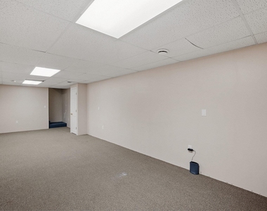 131 Forest Hill - Photo Thumbnail 43