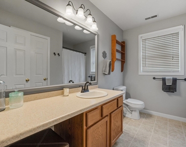 131 Forest Hill - Photo Thumbnail 27
