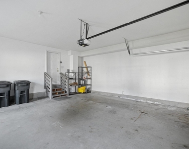 131 Forest Hill - Photo Thumbnail 51