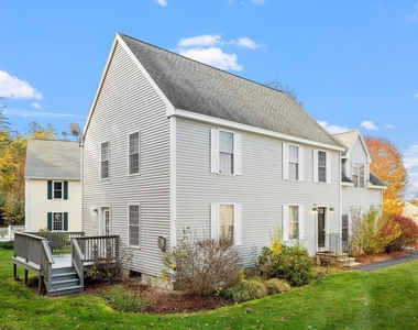 131 Forest Hill - Photo Thumbnail 10