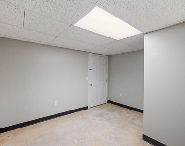 131 Forest Hill - Photo Thumbnail 46
