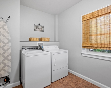 989 Union - Photo Thumbnail 15