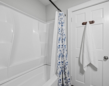 989 Union - Photo Thumbnail 17