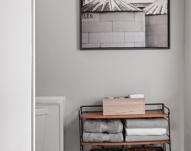 792 Grove - Photo Thumbnail 15