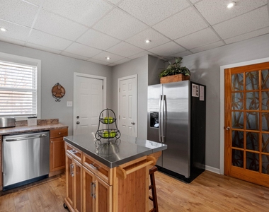 792 Grove - Photo Thumbnail 10
