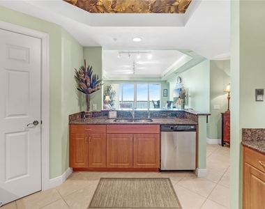 2743 1st Street - Photo Thumbnail 5