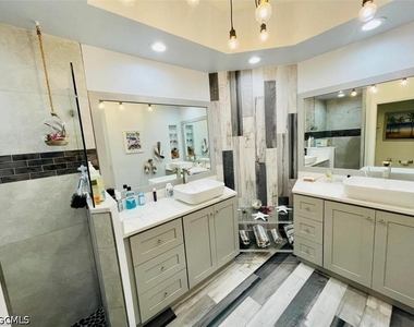 14971 Rivers Edge Court - Photo Thumbnail 6