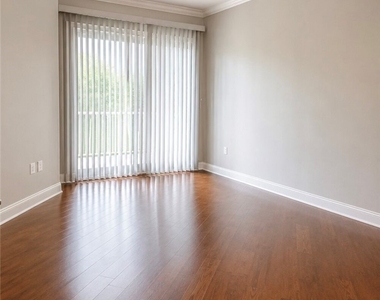 2743 1st Street - Photo Thumbnail 16