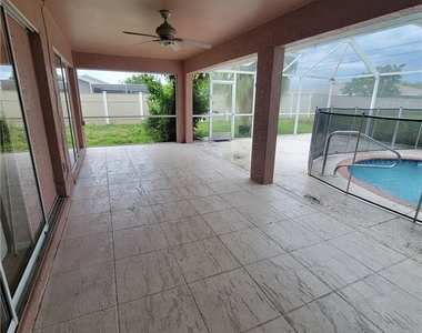 311 Inman Street - Photo Thumbnail 13